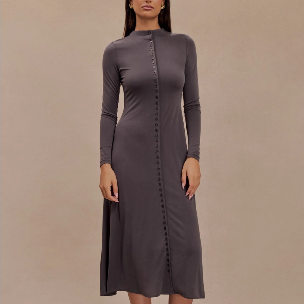 MESHKI Elegant Gray Long Sleeve Dress